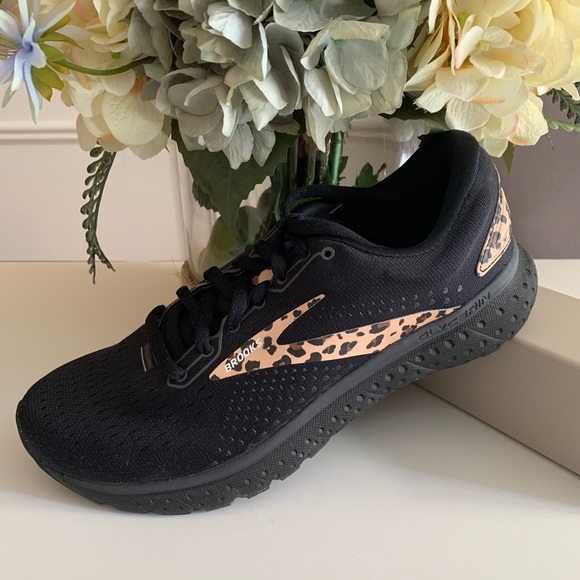 brooks womens glycerin 18 leopard